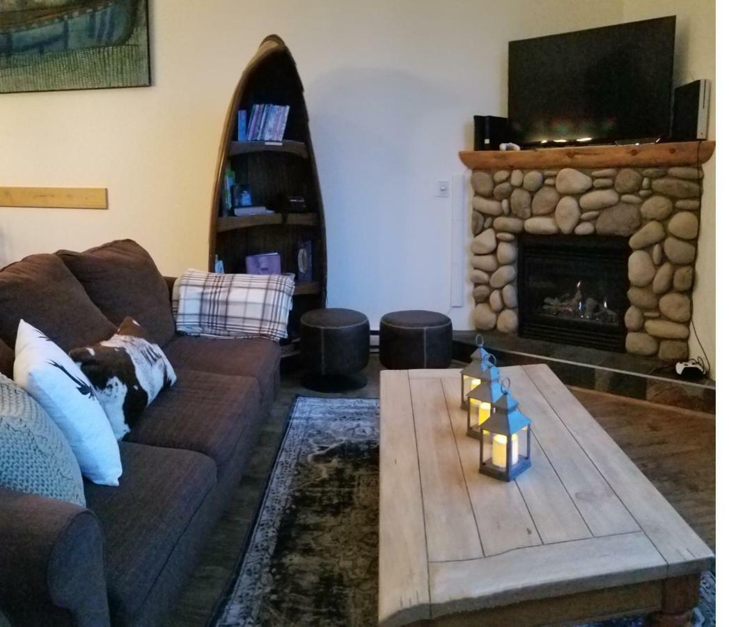 Downtown Loft, Mountain Views, Fireplace, Couple'S Retreat, Walker'S Paradise Canmore Eksteriør billede